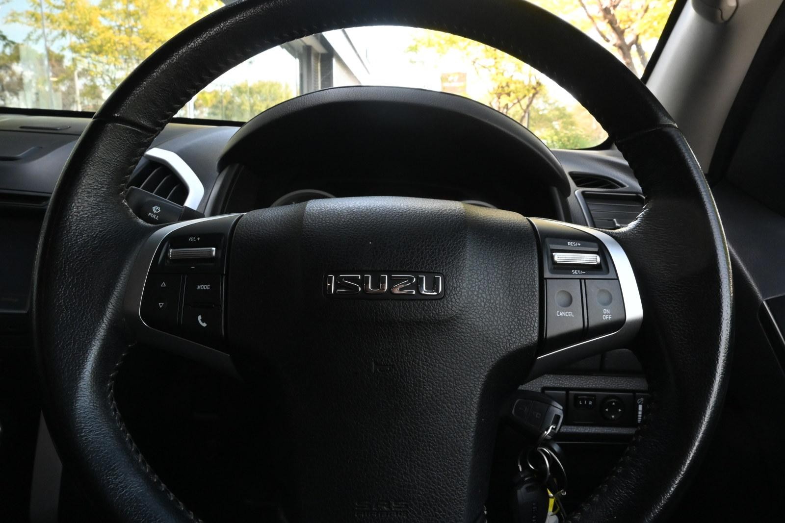 Isuzu D-max image 4