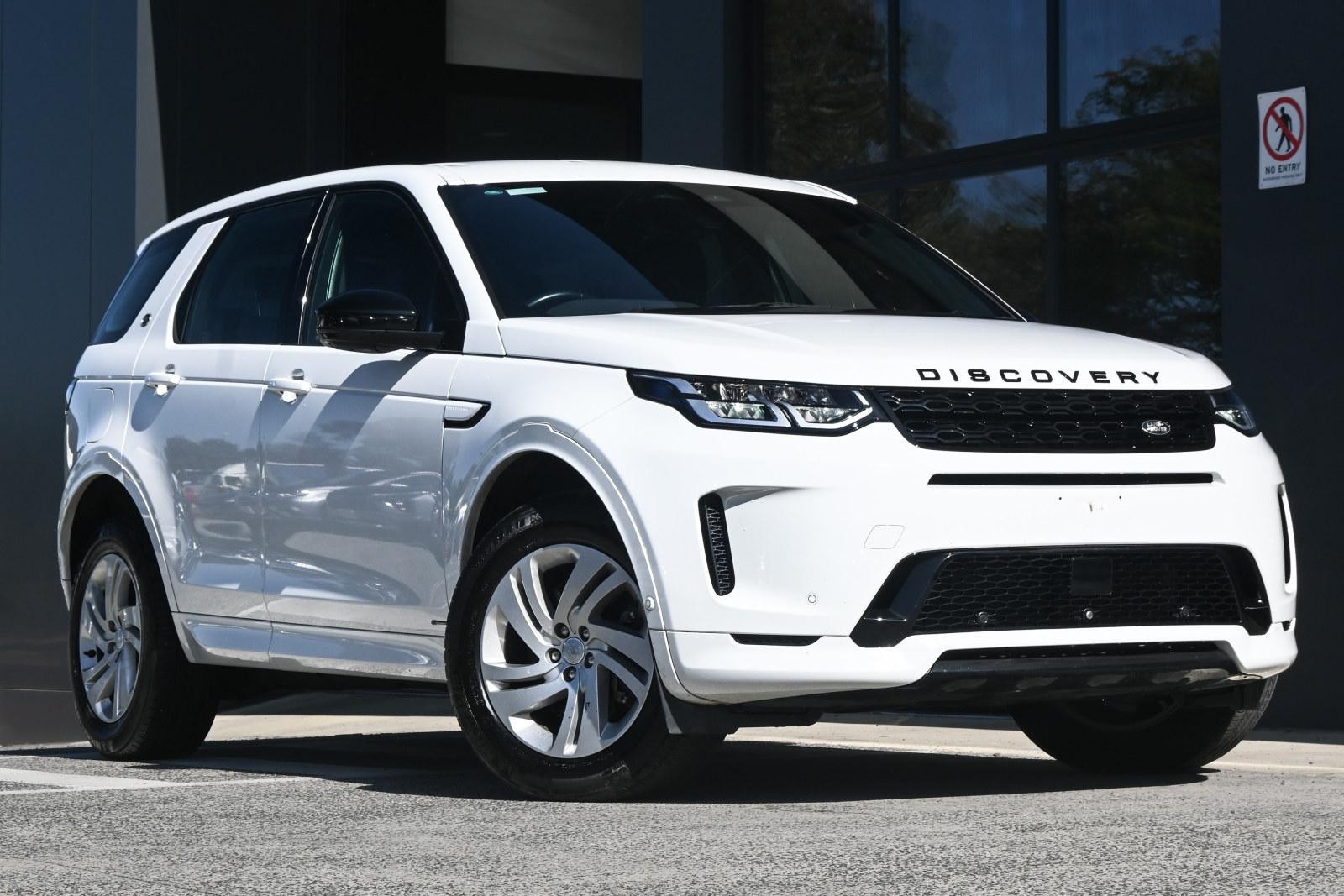 Land Rover Discovery Sport image 1