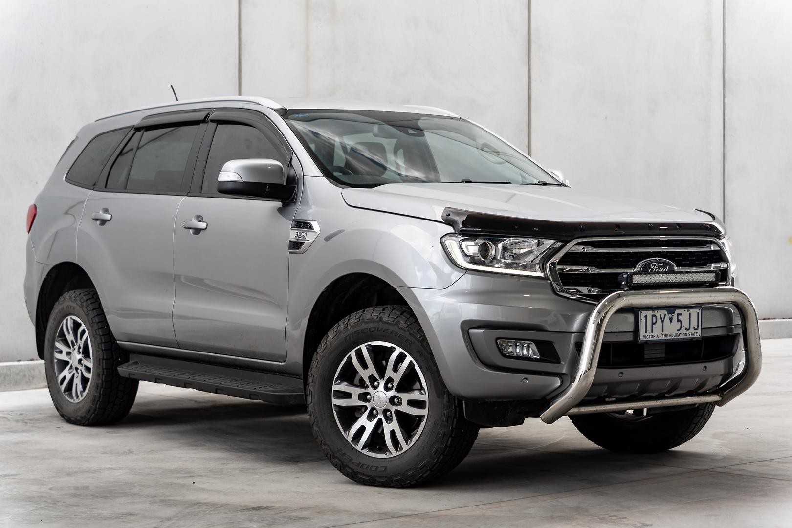 Ford Everest image 1