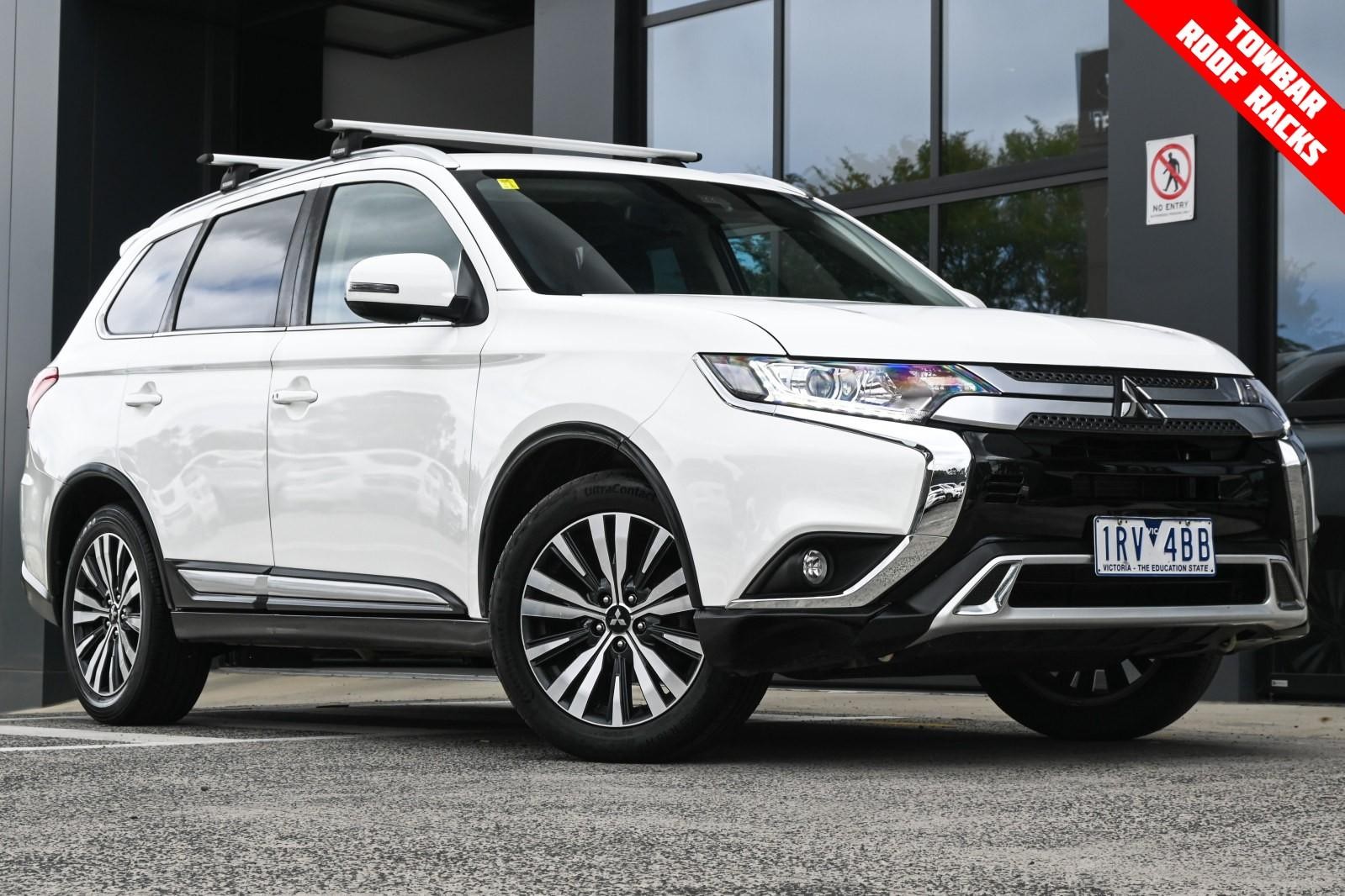 Mitsubishi Outlander image 1