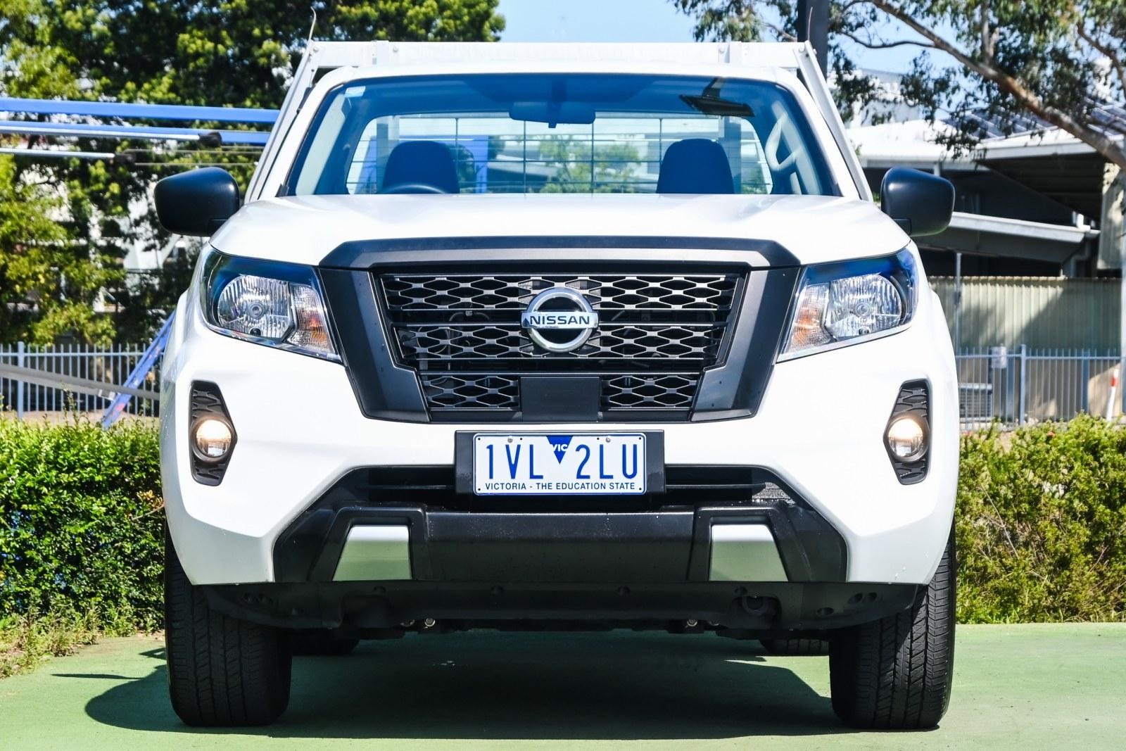 Nissan Navara image 2