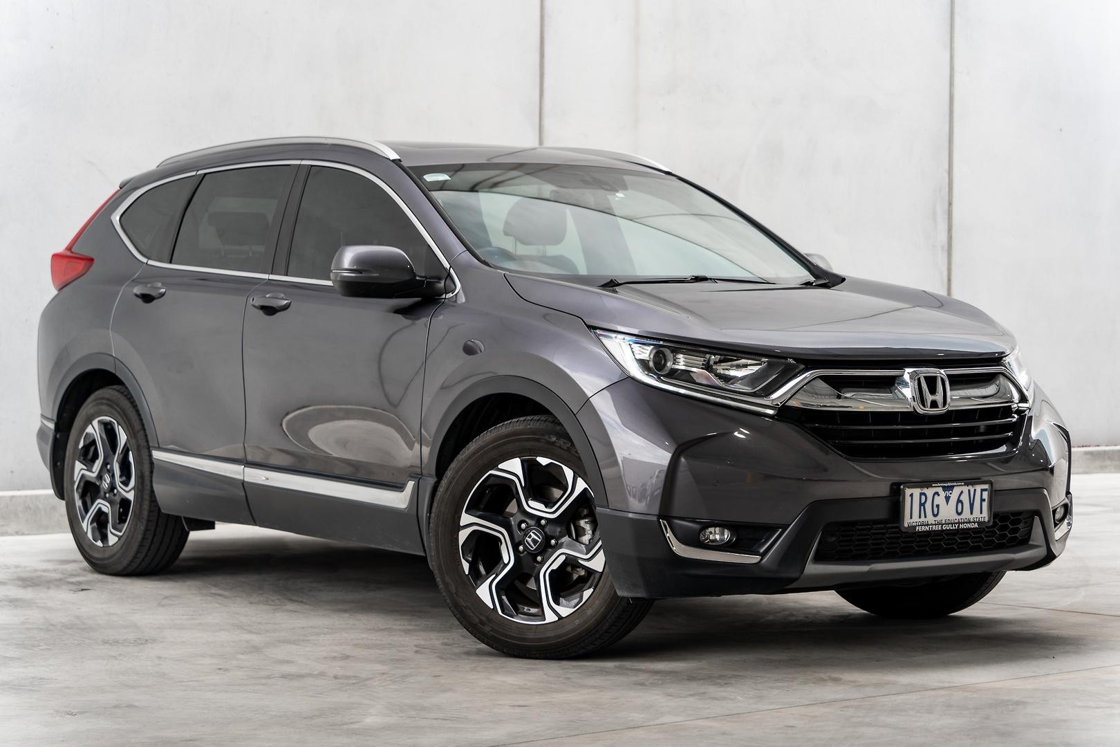 Honda Cr-v image 1