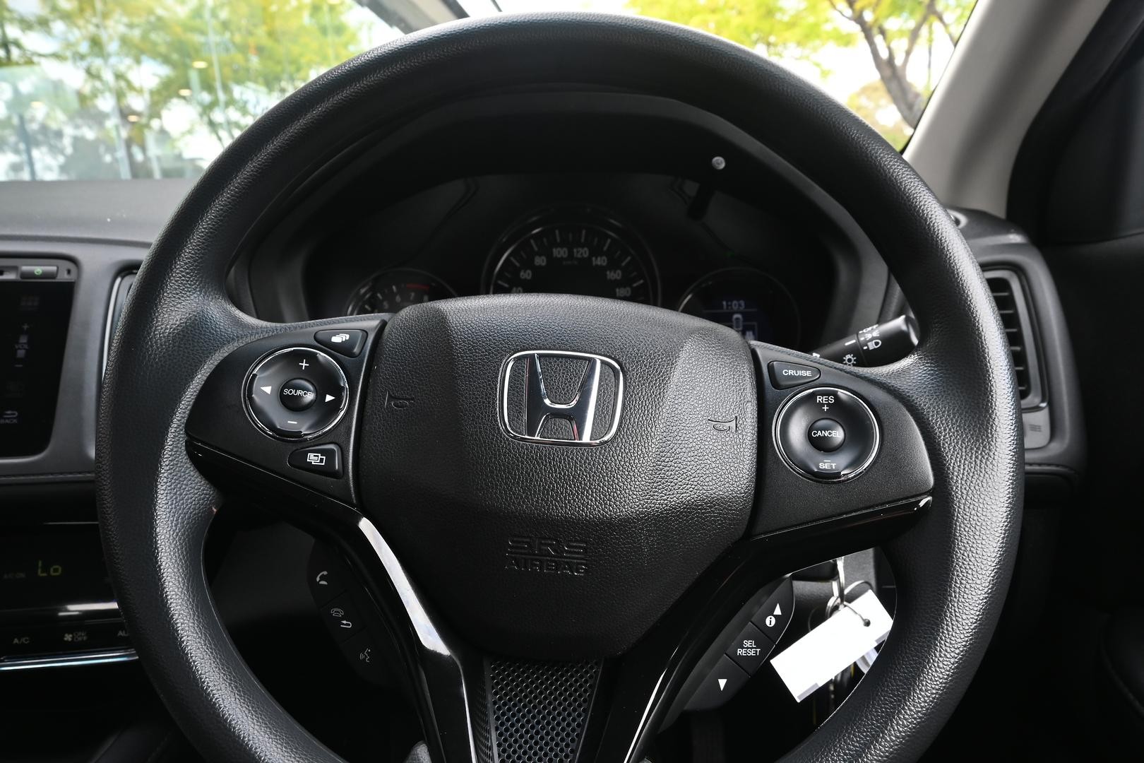 Honda Hr-v image 4