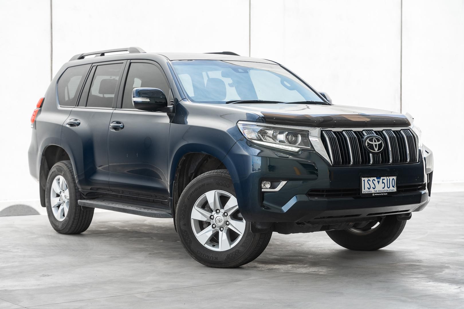 Toyota Landcruiser Prado image 1