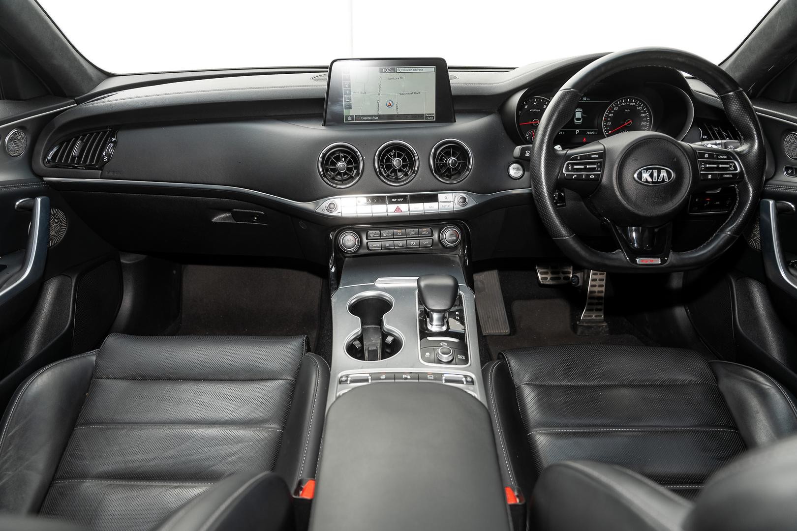 Kia Stinger image 4