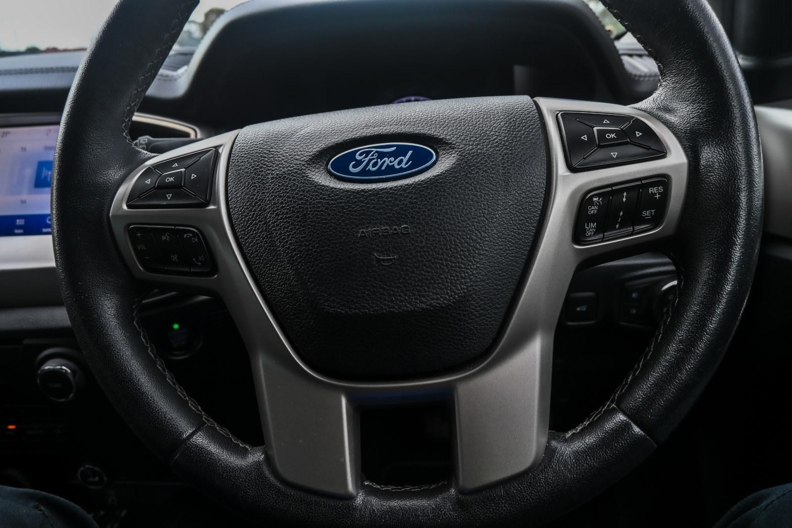 Ford Everest image 4