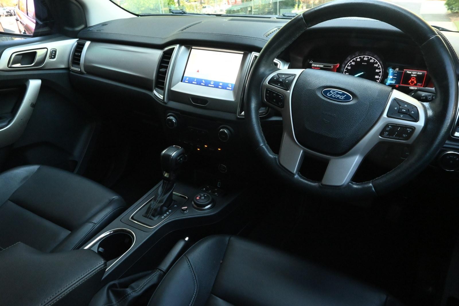 Ford Everest image 3