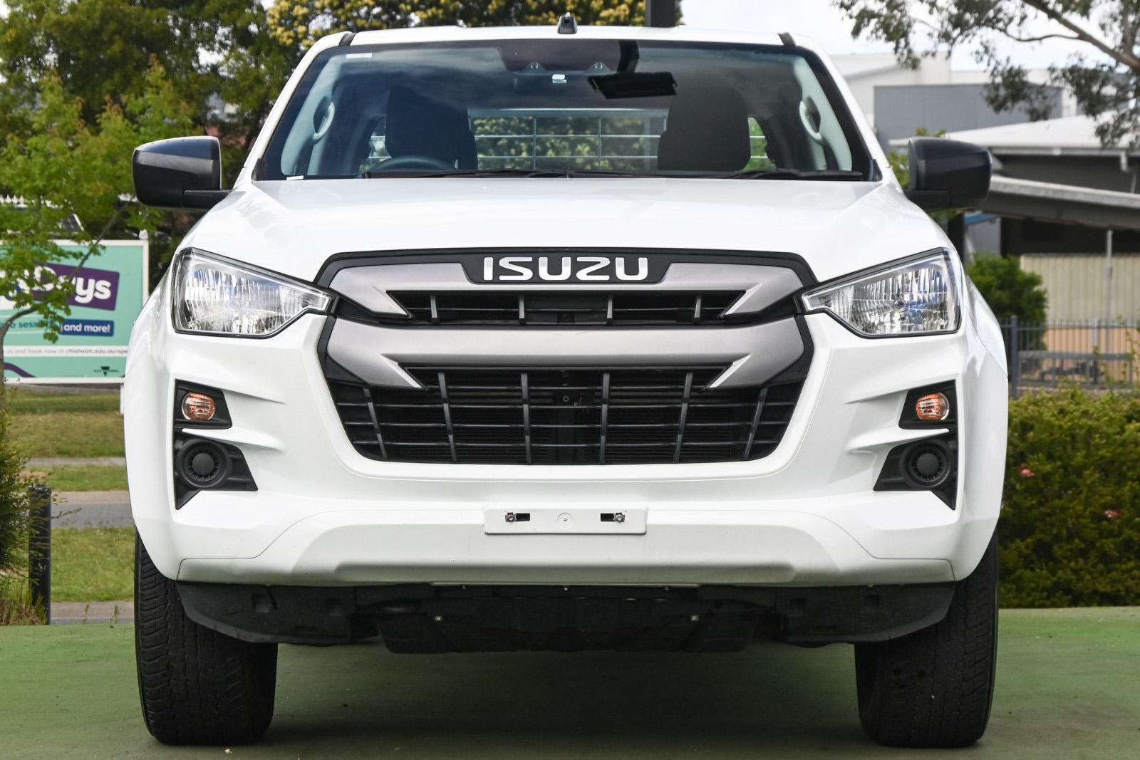 Isuzu D-max image 2