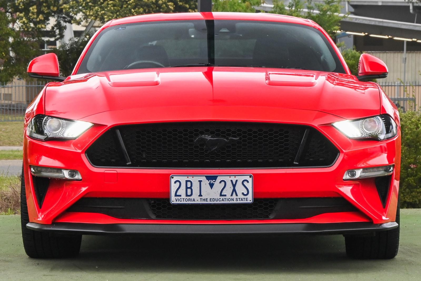 Ford Mustang image 2