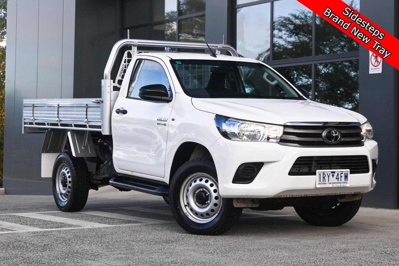 Toyota Hilux image 1