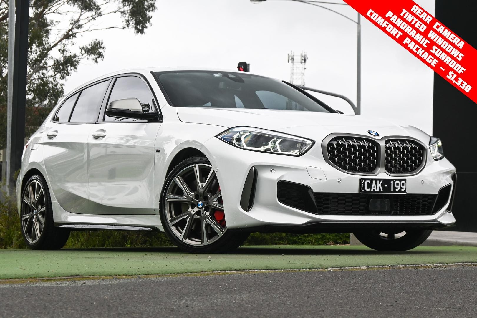 BMW 1 Series image 1