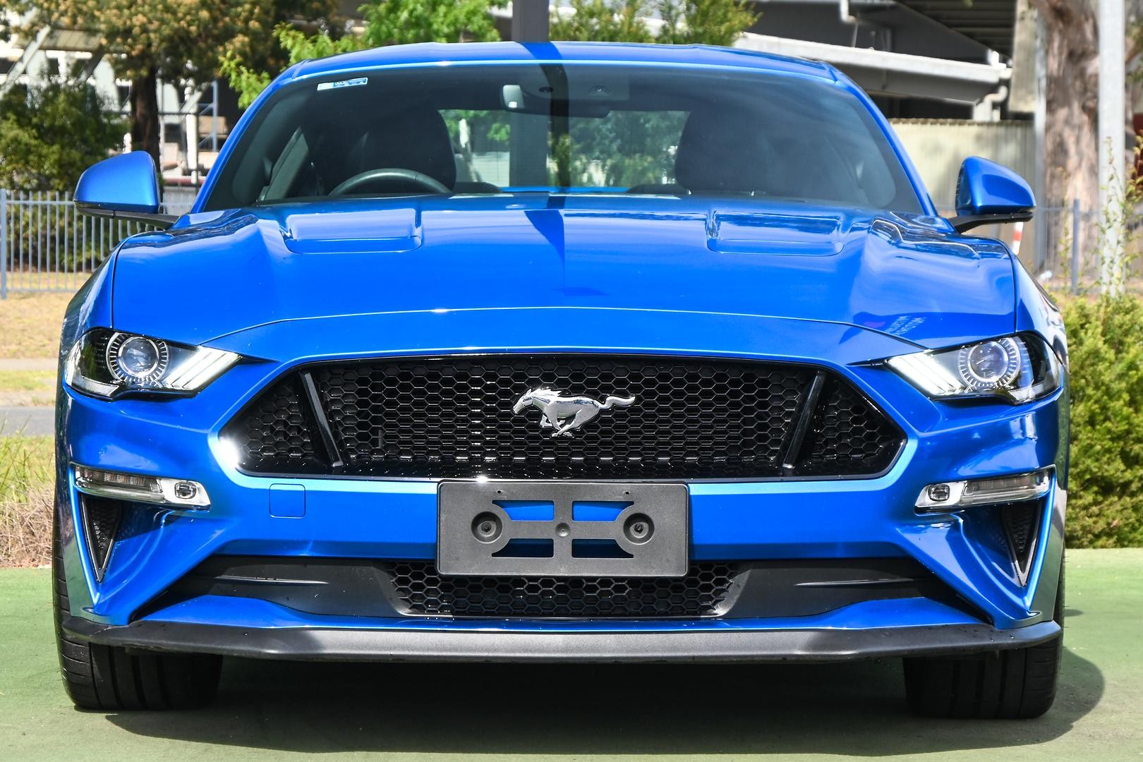 Ford Mustang image 2