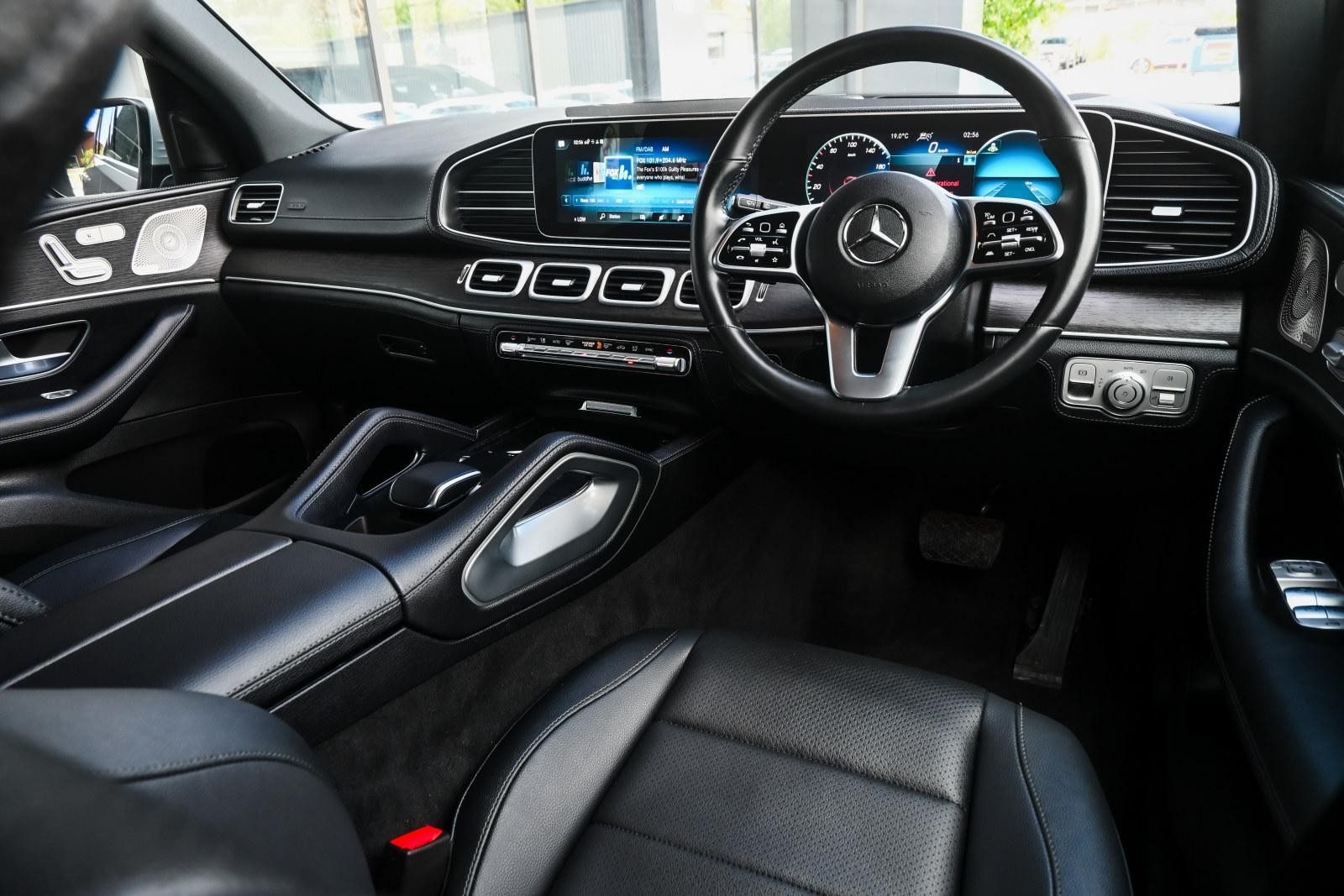 Mercedes Benz Gle-class image 3