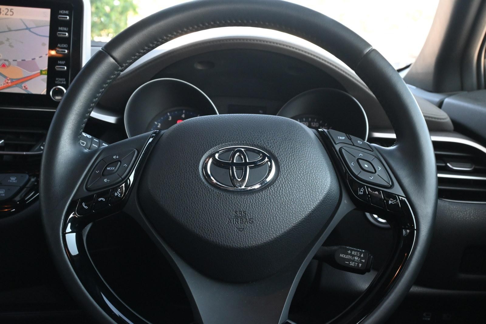 Toyota C-hr image 4