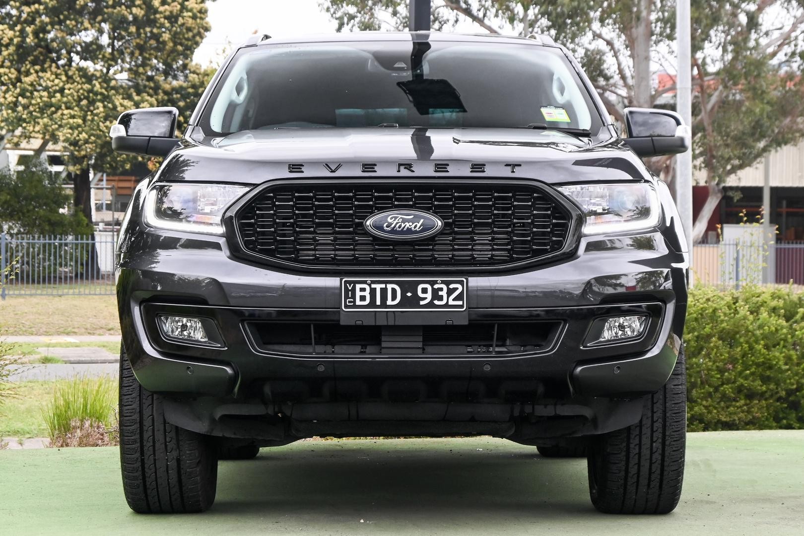 Ford Everest image 2