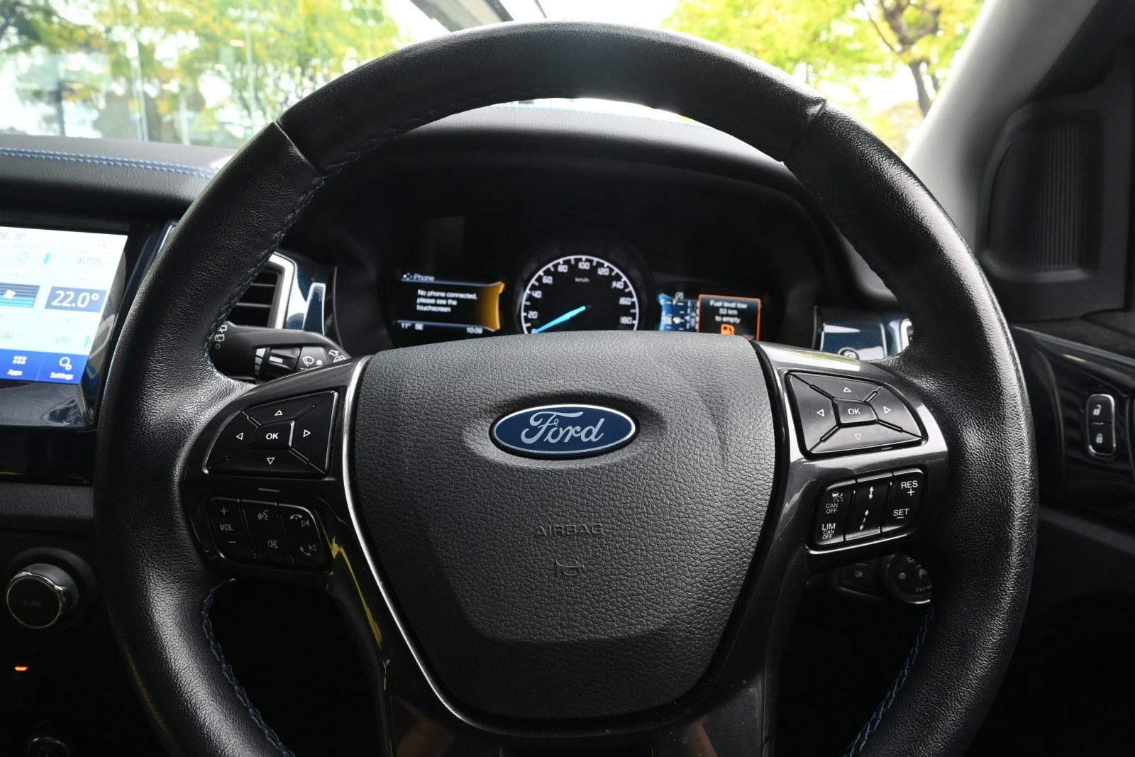 Ford Everest image 4