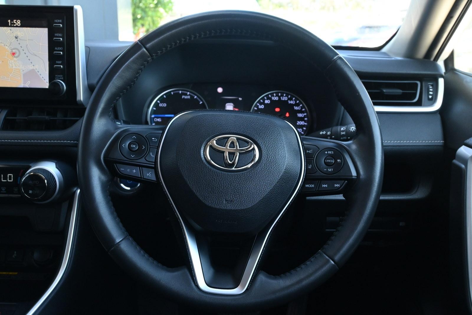 Toyota Rav4 image 4