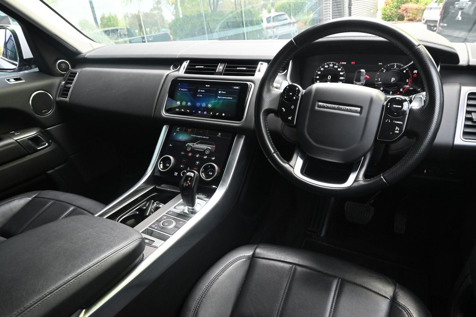 Land Rover Range Rover Sport image 3