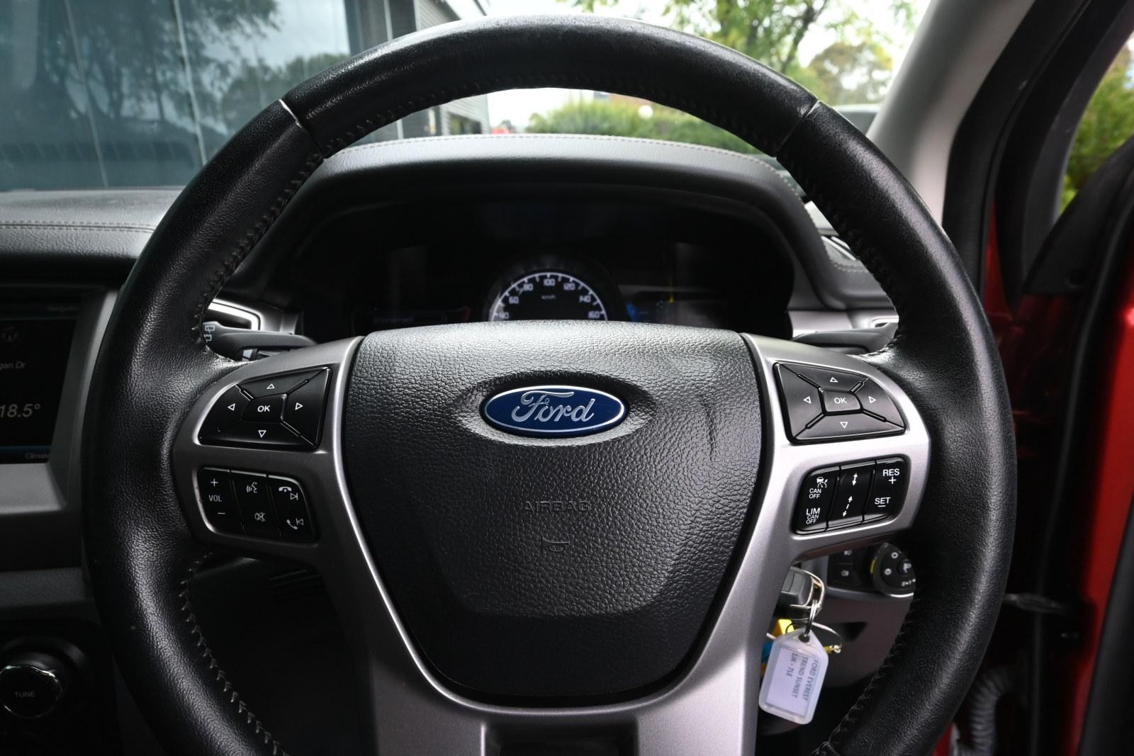 Ford Everest image 4