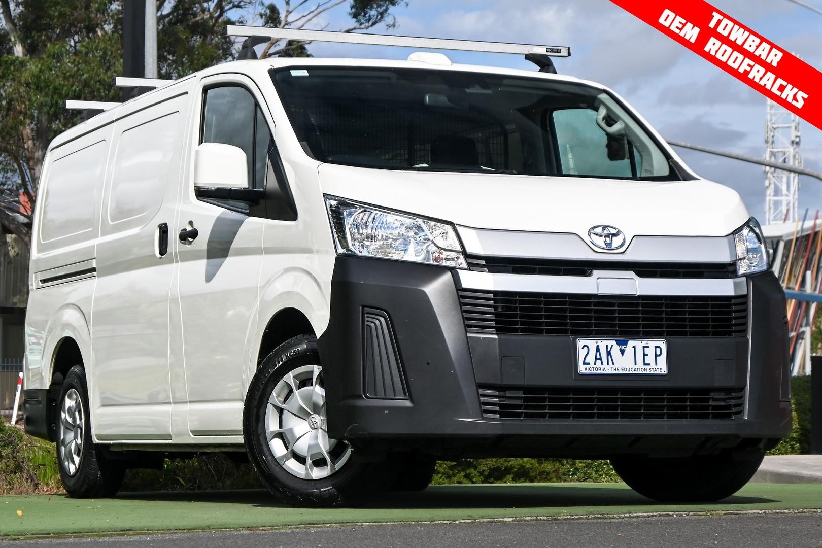 Toyota Hiace image 1