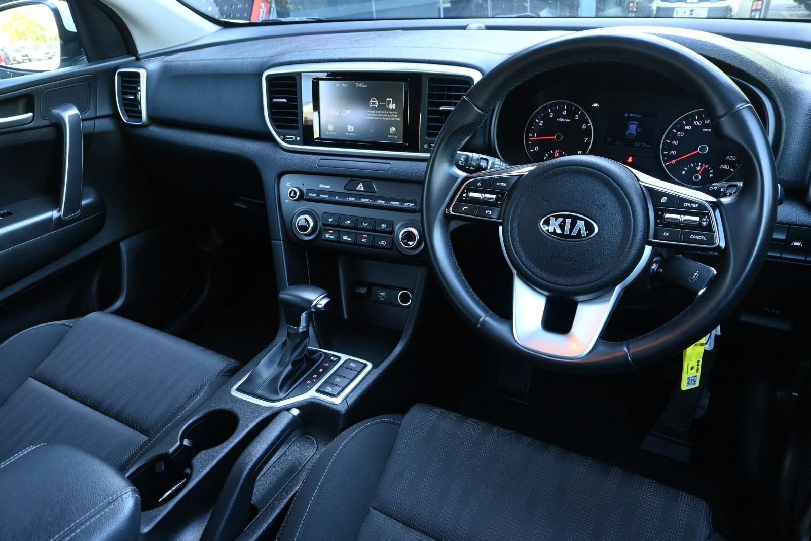 Kia Sportage image 3