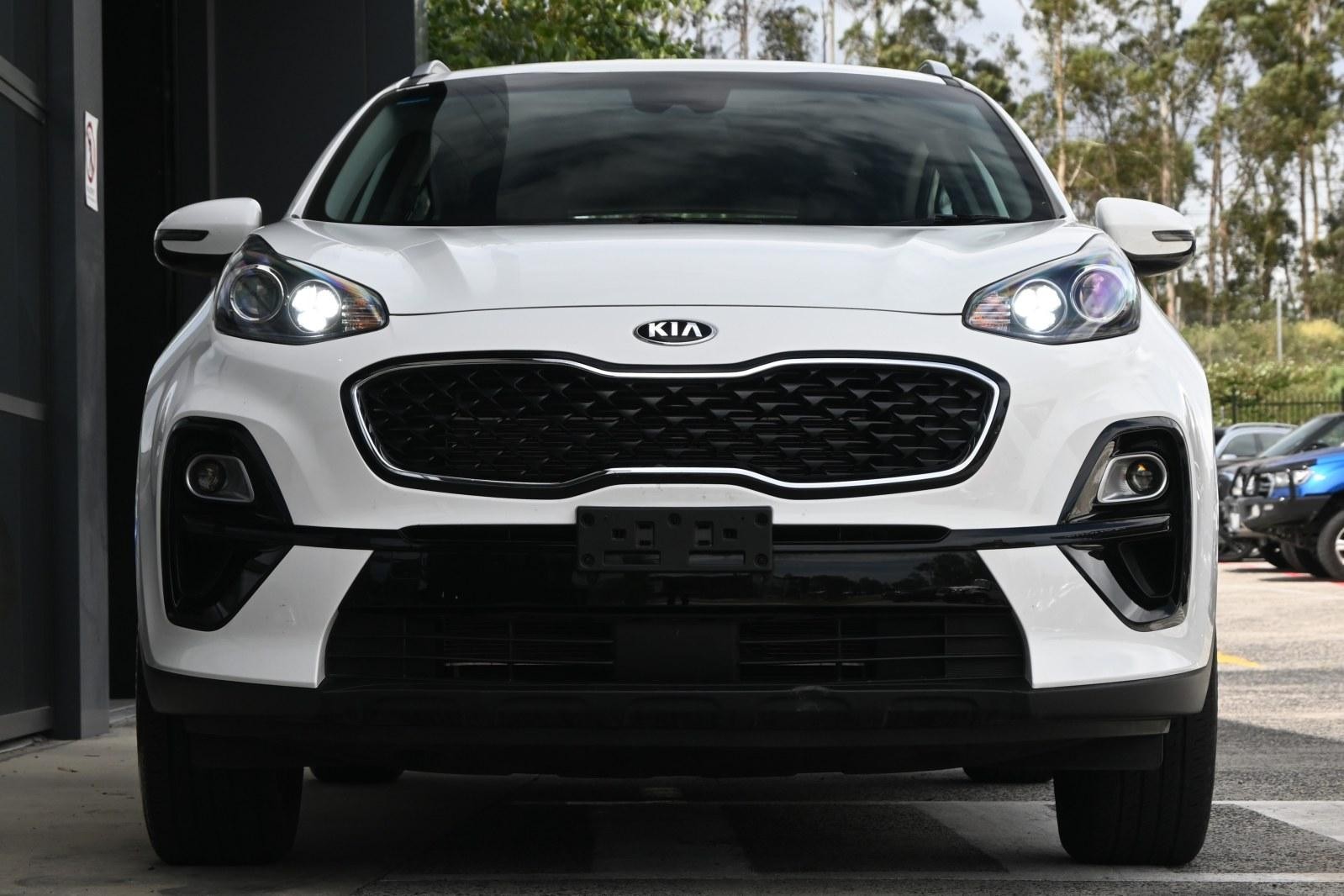 Kia Sportage image 2