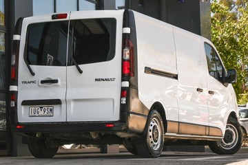 https://dvg-vehicle-assets.s3.amazonaws.com/U15799/1qri5z8jmgp06g04y7t2cmkta.jpg