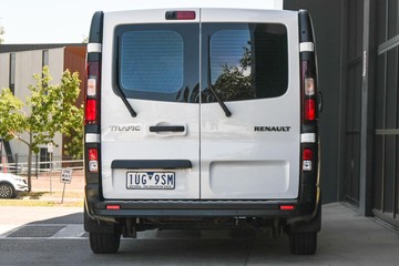 https://dvg-vehicle-assets.s3.amazonaws.com/U15799/68qlnowasb7ekue7fctf7o8lt.jpg