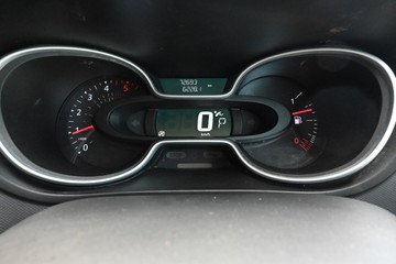 https://dvg-vehicle-assets.s3.amazonaws.com/U15799/74jlk0yxdjst0b4mhisqohk79.jpg