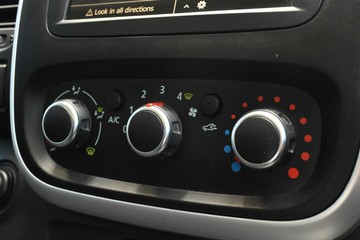 https://dvg-vehicle-assets.s3.amazonaws.com/U15799/8xfbo8dqwkpfeandhepenyccg.jpg