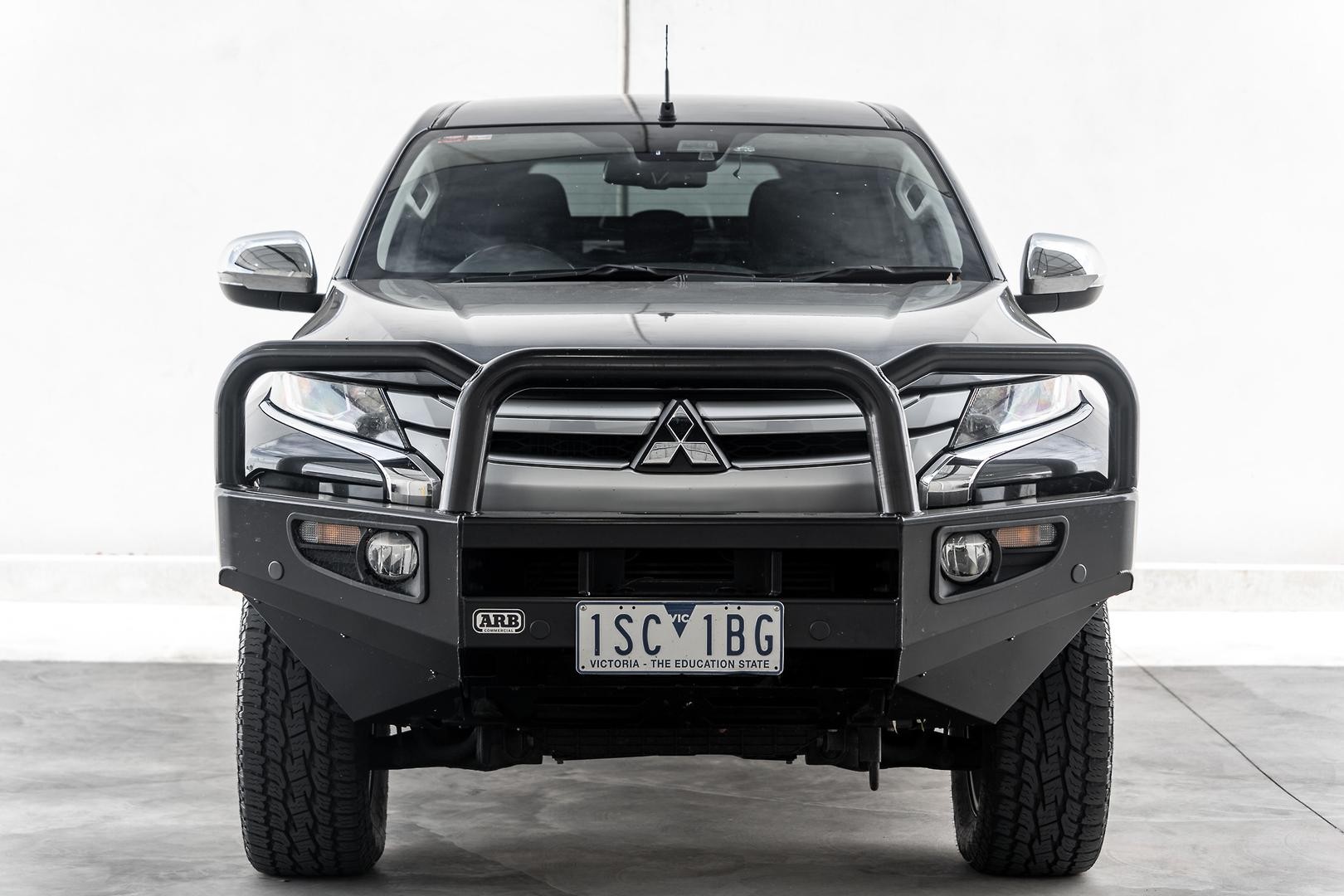 Mitsubishi Triton image 2