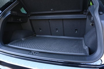 https://dvg-vehicle-assets.s3.amazonaws.com/U15830/13gmlbjrmly20ys5wcmfelu1t.jpg