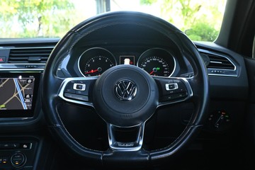 https://dvg-vehicle-assets.s3.amazonaws.com/U15830/ap9t8k94w4u88bsbd6t9xz3xj.jpg