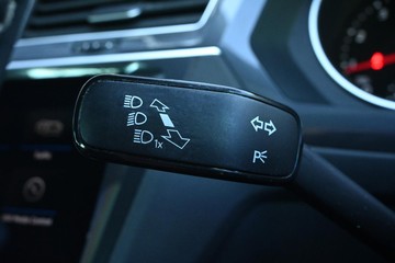 https://dvg-vehicle-assets.s3.amazonaws.com/U15830/f1zxo4dv36q65y7auaml87f29.jpg
