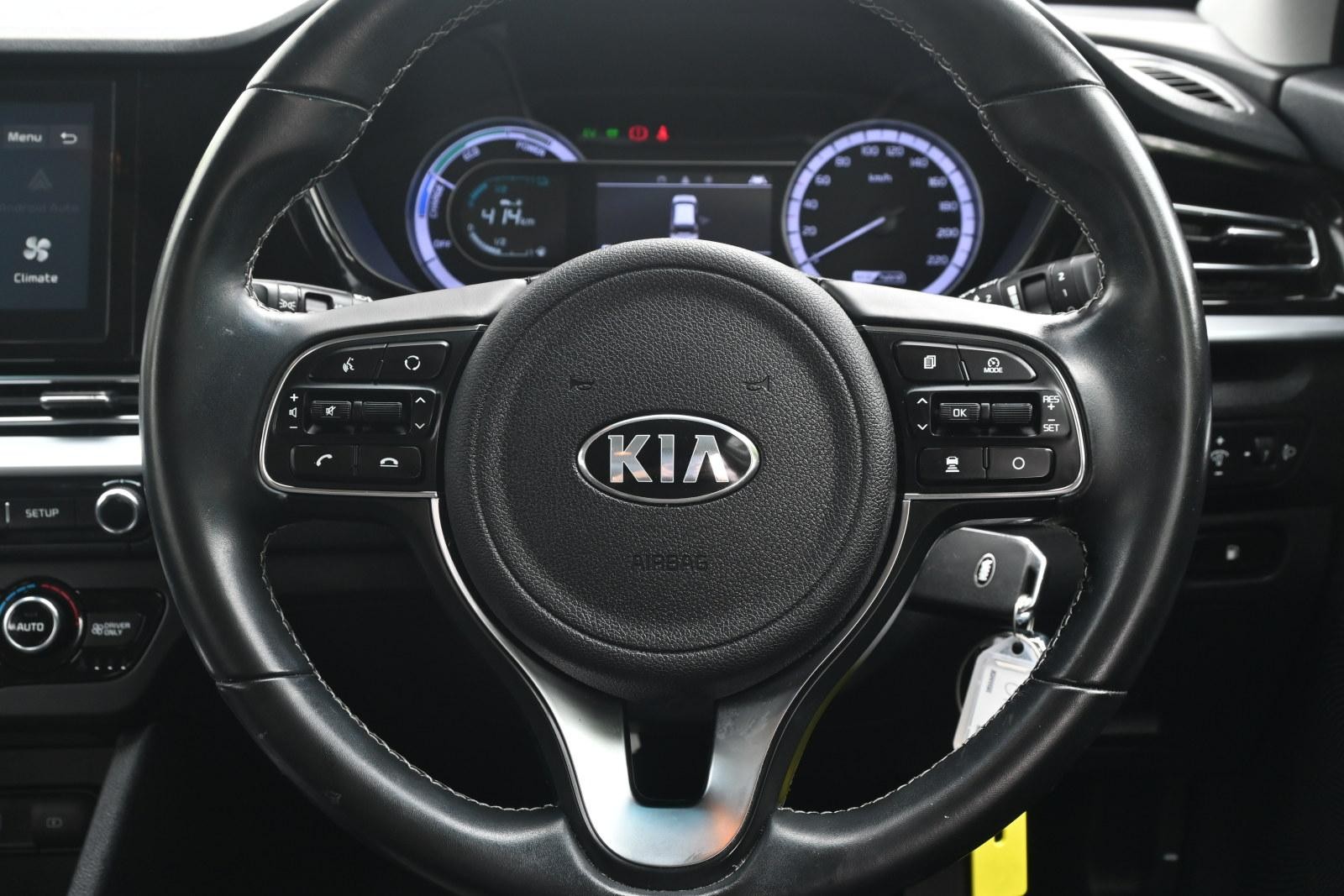 Kia Niro image 4