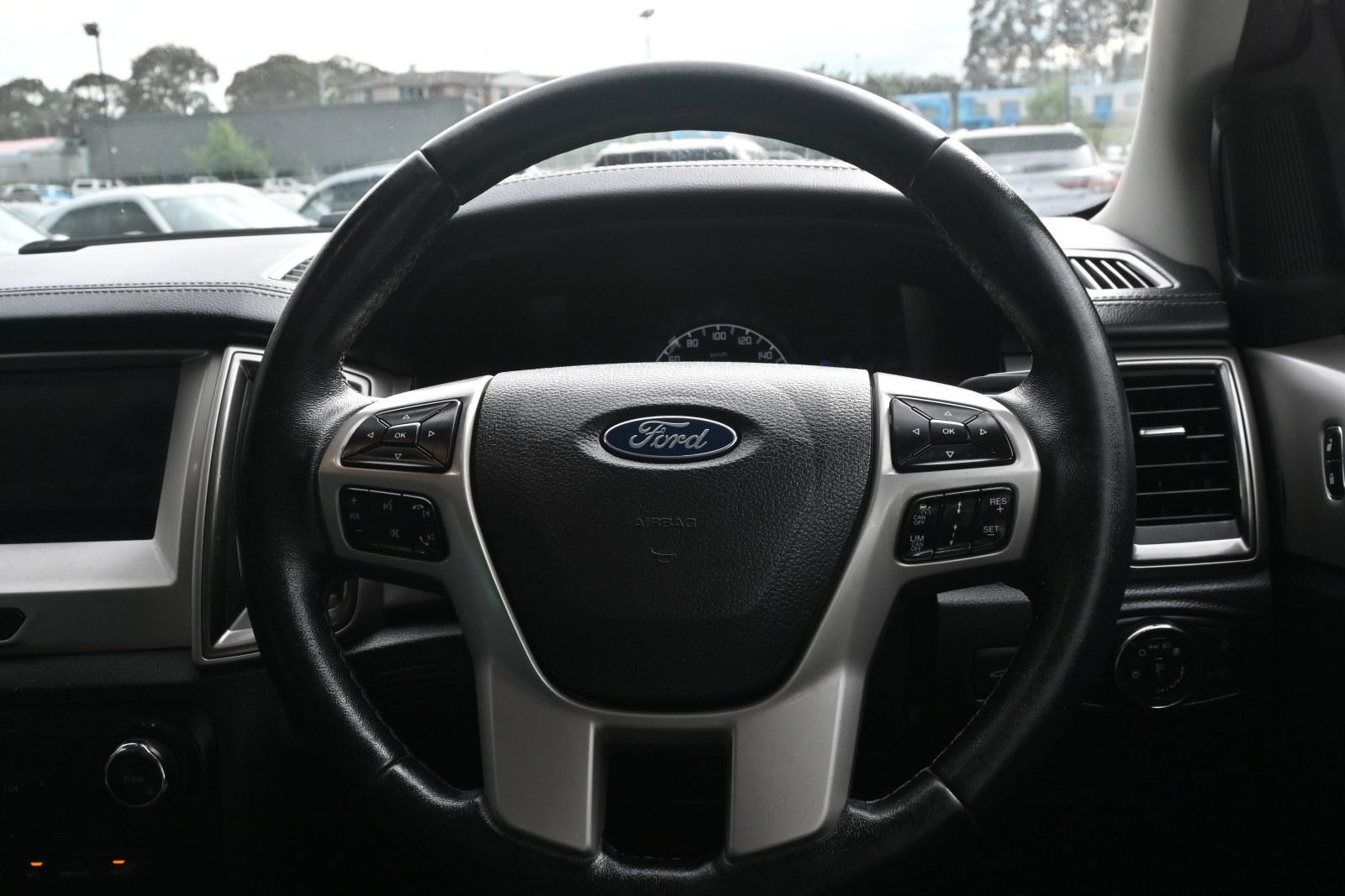 Ford Everest image 4