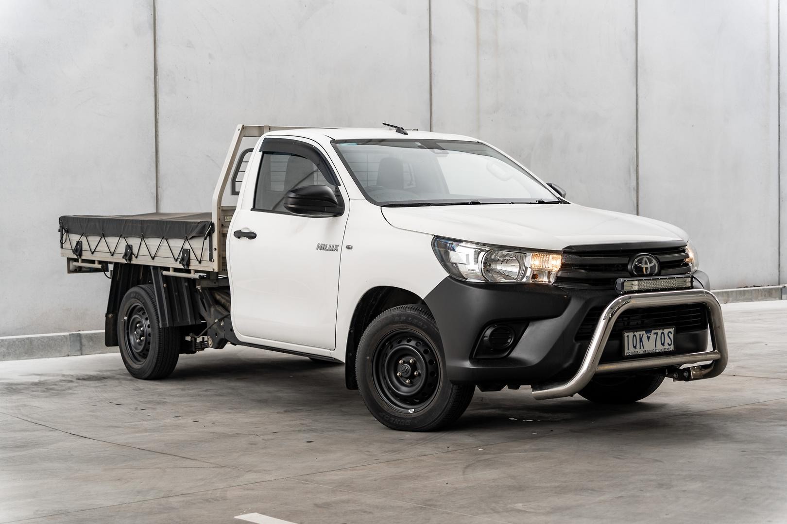 Toyota Hilux image 1