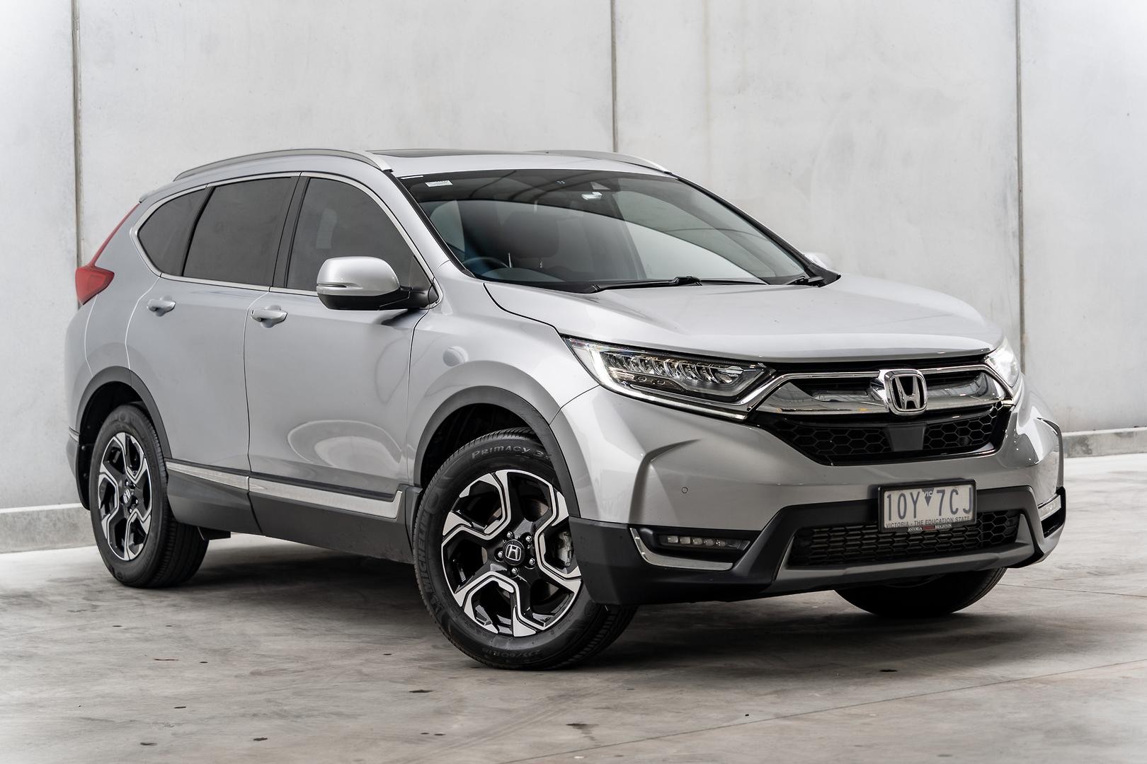 Honda Cr-v image 1