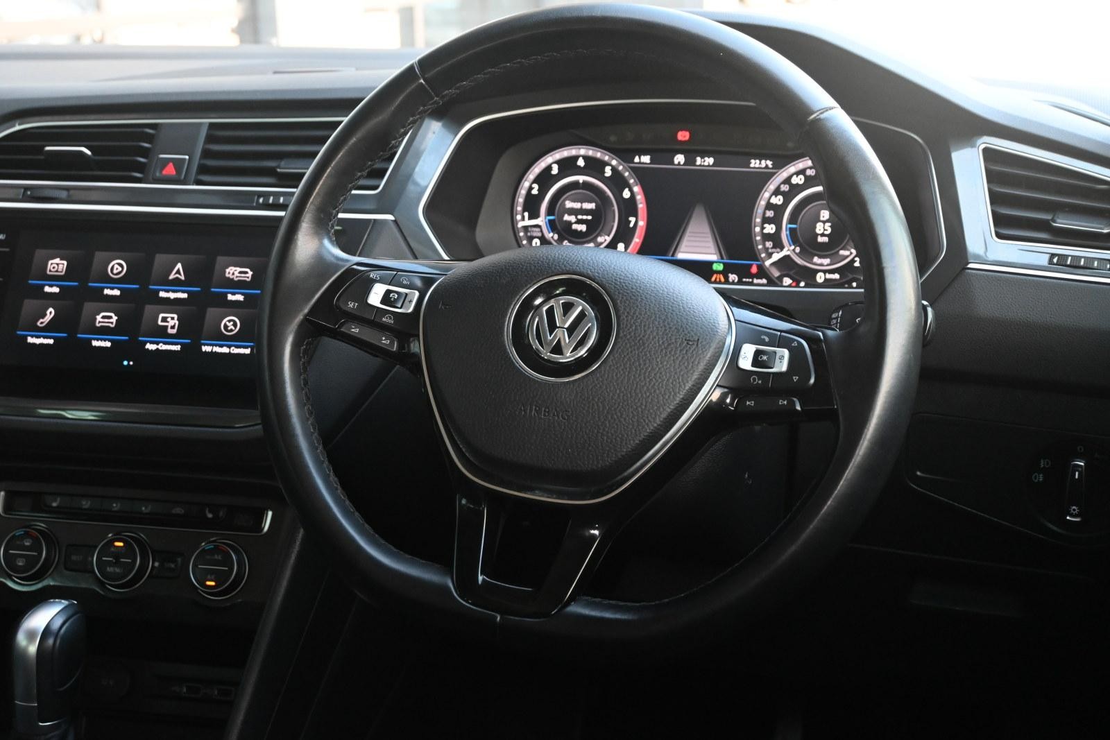 Volkswagen Tiguan image 4