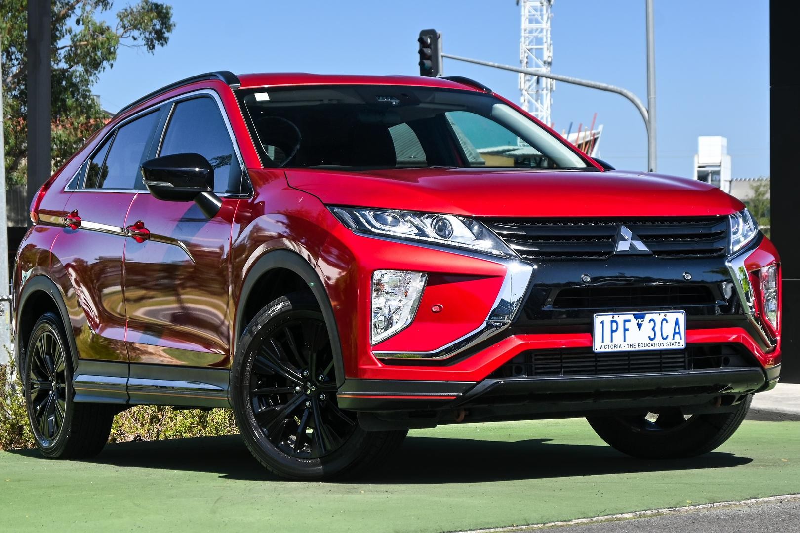 Mitsubishi Eclipse Cross image 1