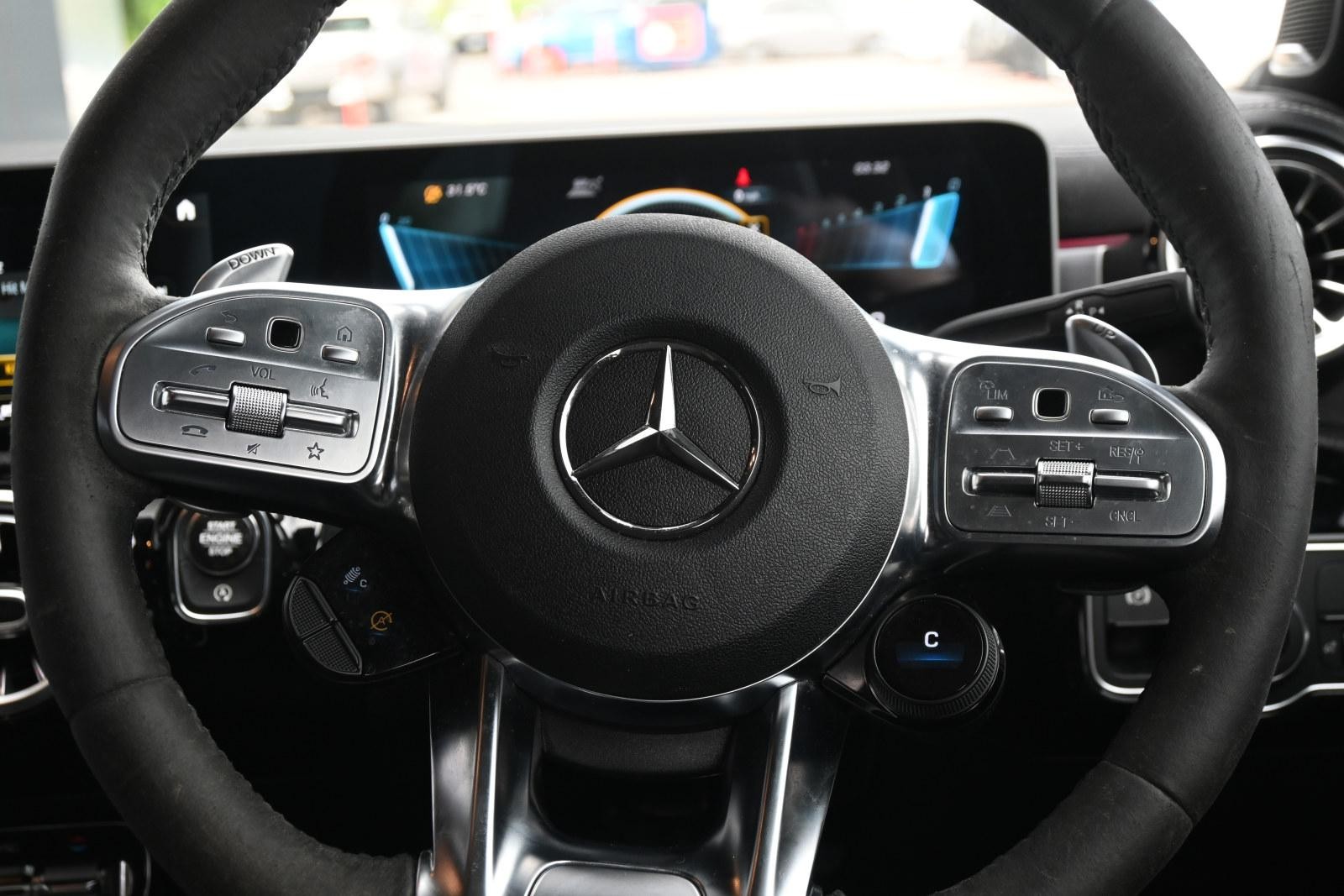 Mercedes Benz Cla-class image 4