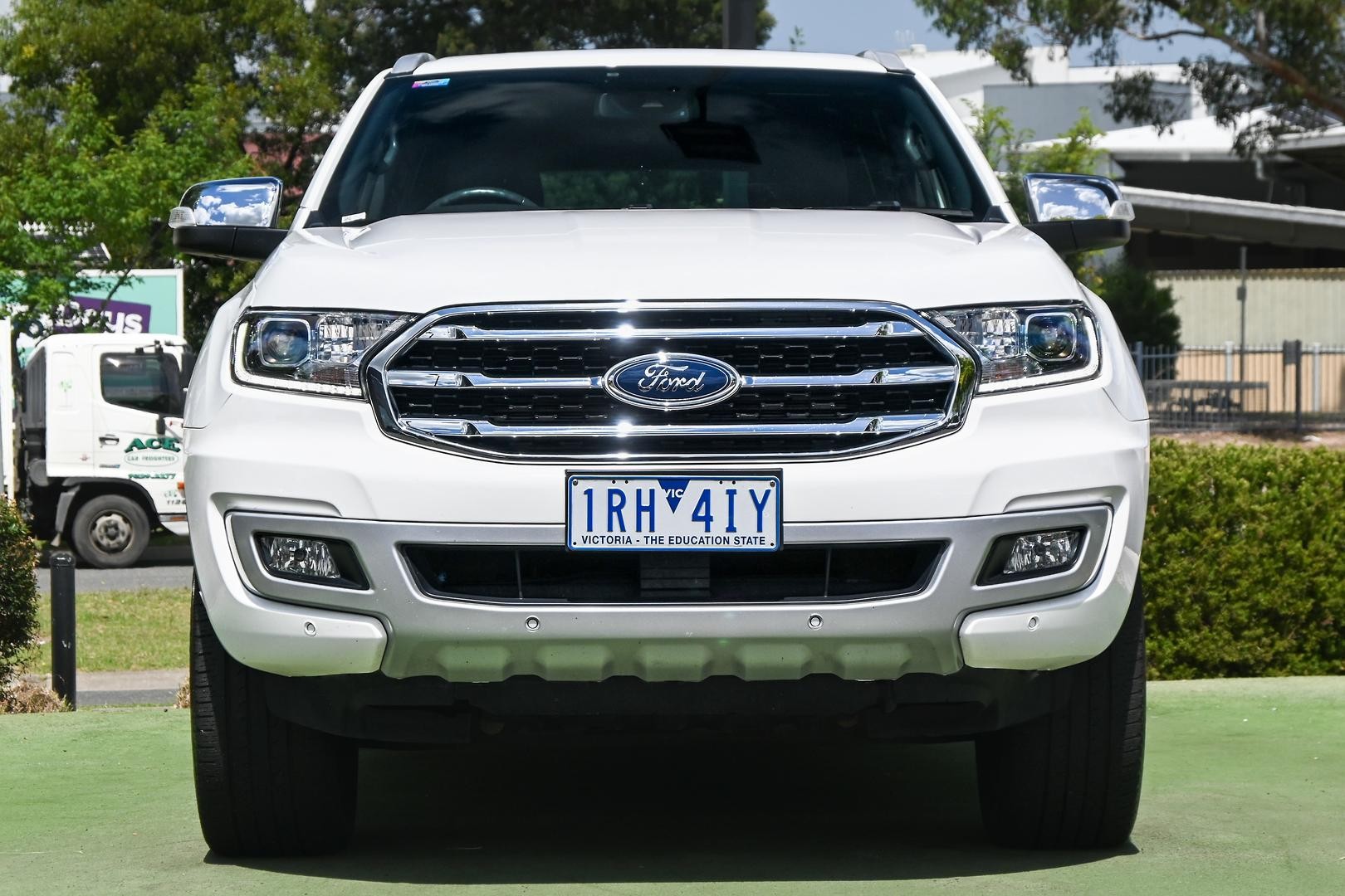 Ford Everest image 2