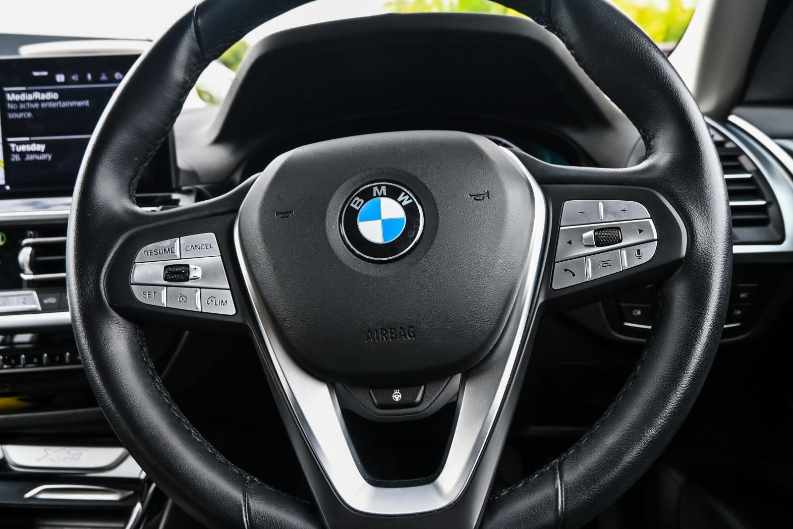 BMW X3 image 4