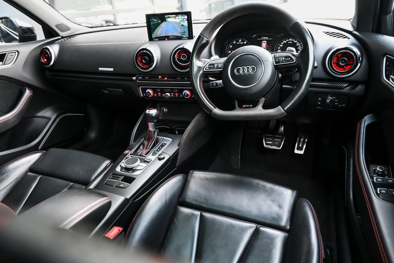 Audi Rs3 image 4