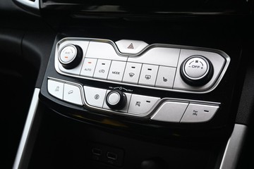 https://dvg-vehicle-assets.s3.amazonaws.com/U16343/4pa5x4c32fhvwgflkho4meiz3.jpg