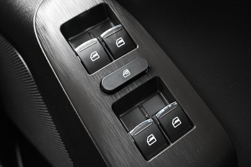 https://dvg-vehicle-assets.s3.amazonaws.com/U16343/6g65so69othc5wyvwpzp6zvnu.jpg