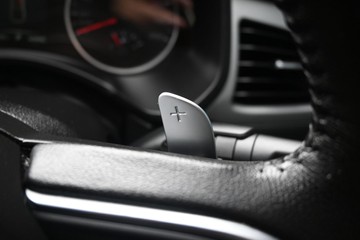 https://dvg-vehicle-assets.s3.amazonaws.com/U16343/e4a6mfqikrv15kwu37y4fdc58.jpg