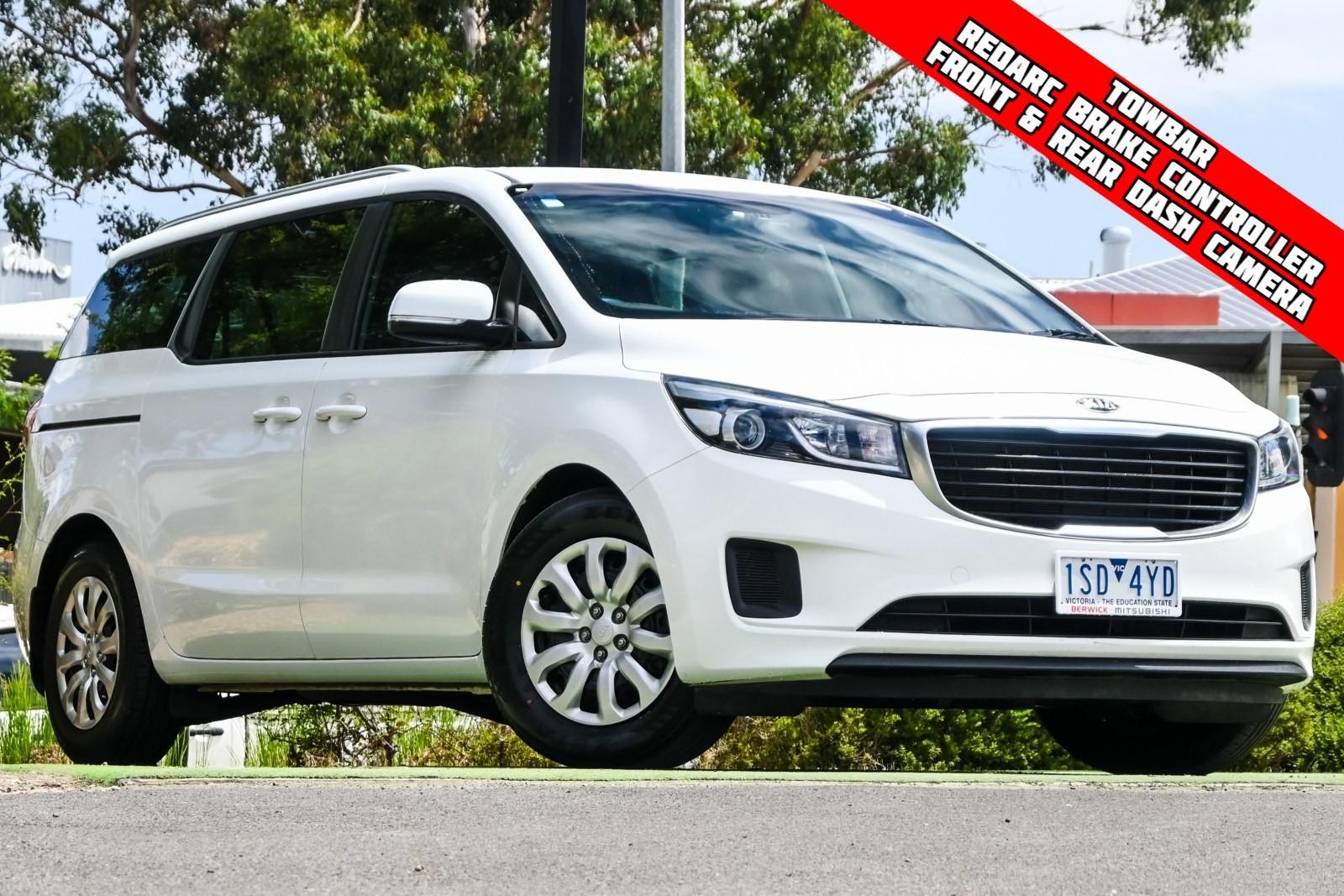 Kia Carnival image 1