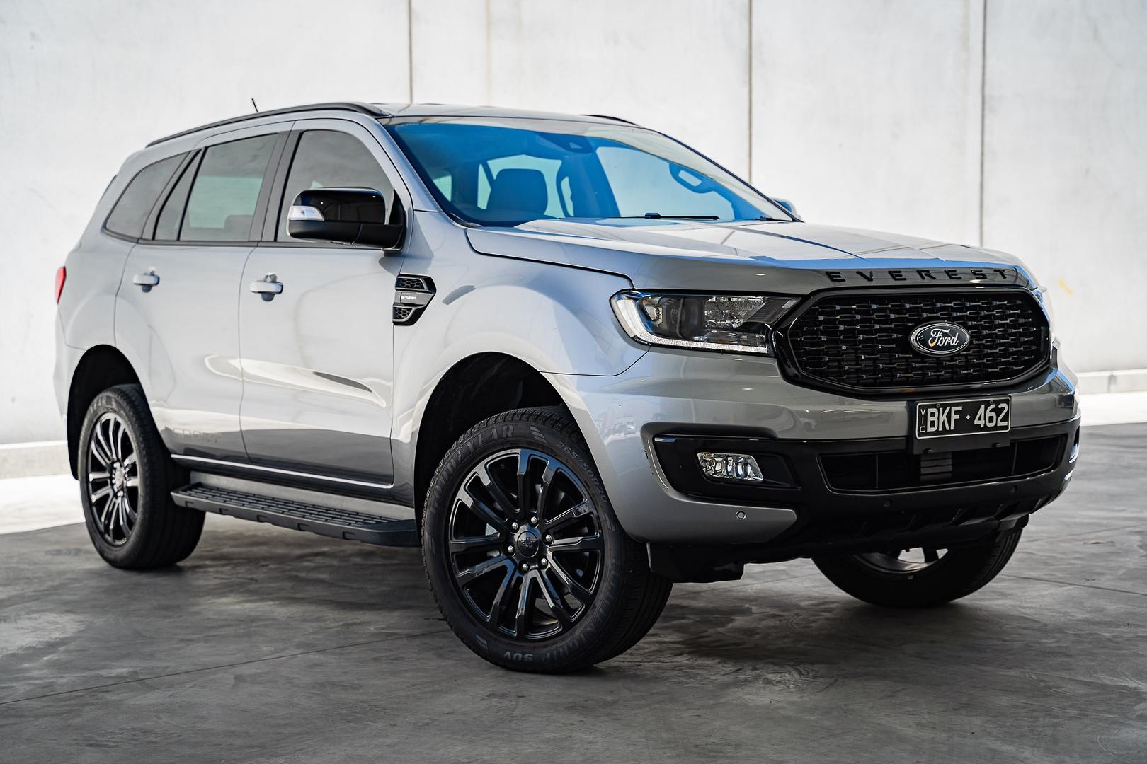 Ford Everest image 1