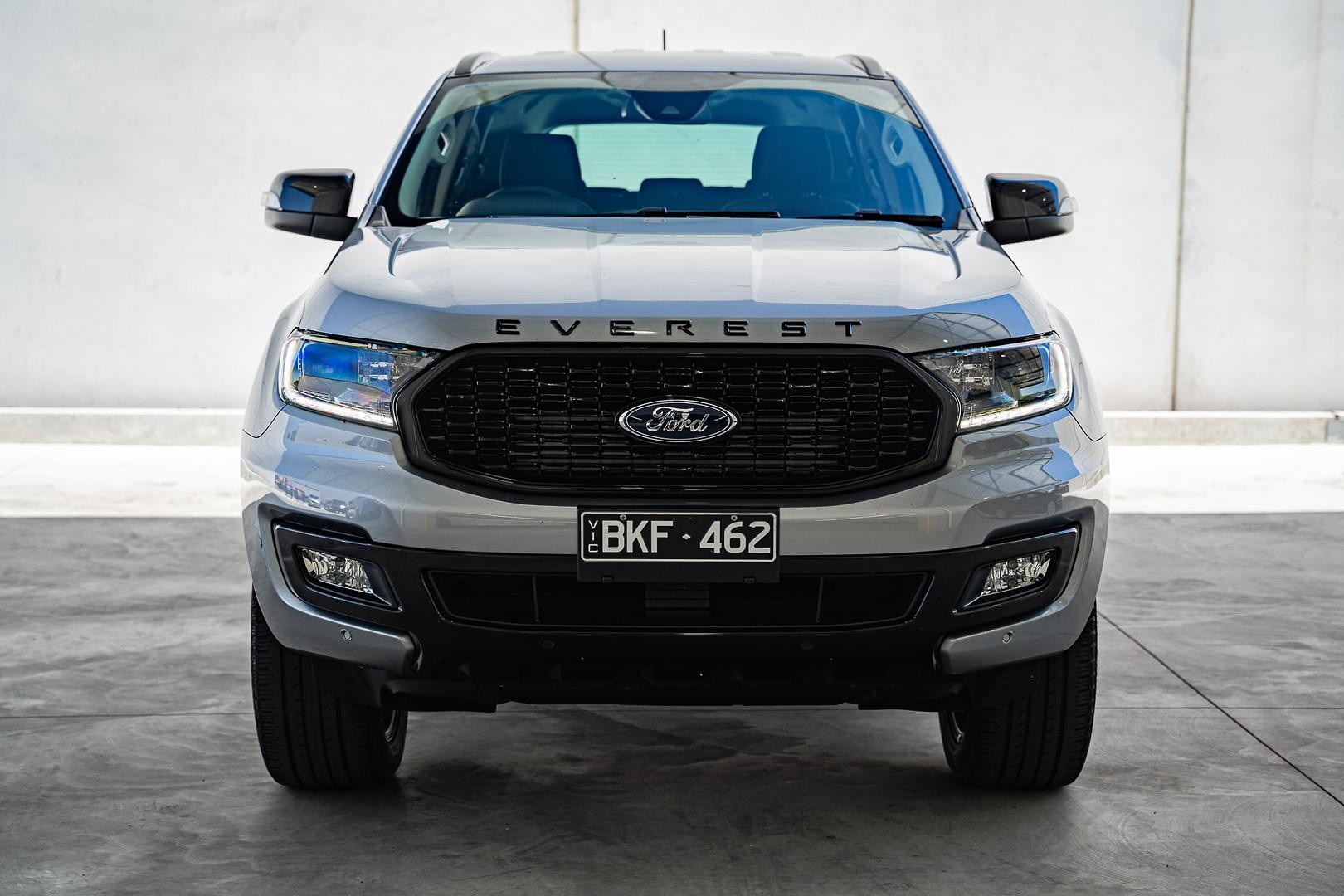 Ford Everest image 2